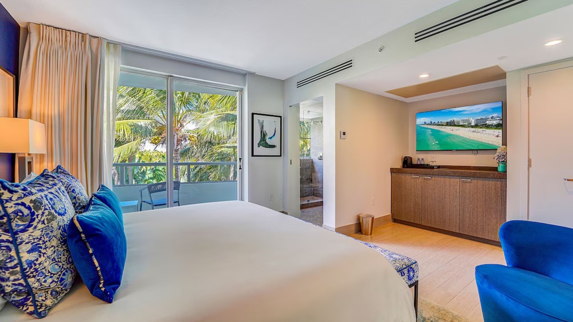 Day use room with balcony at The Sagamore Hotel South Beach.