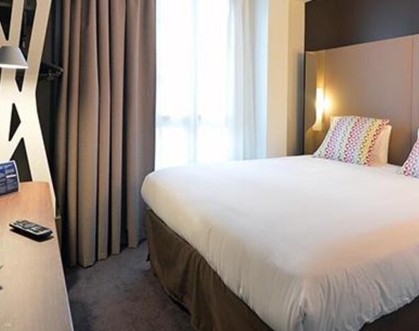 Campanile Paris Clichy Centre