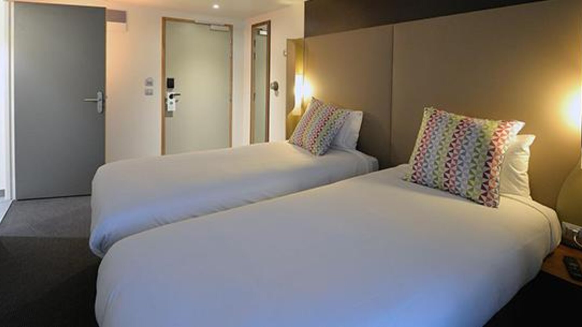 Campanile Paris Clichy Centre