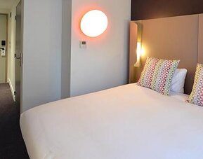 Campanile Paris Clichy Centre