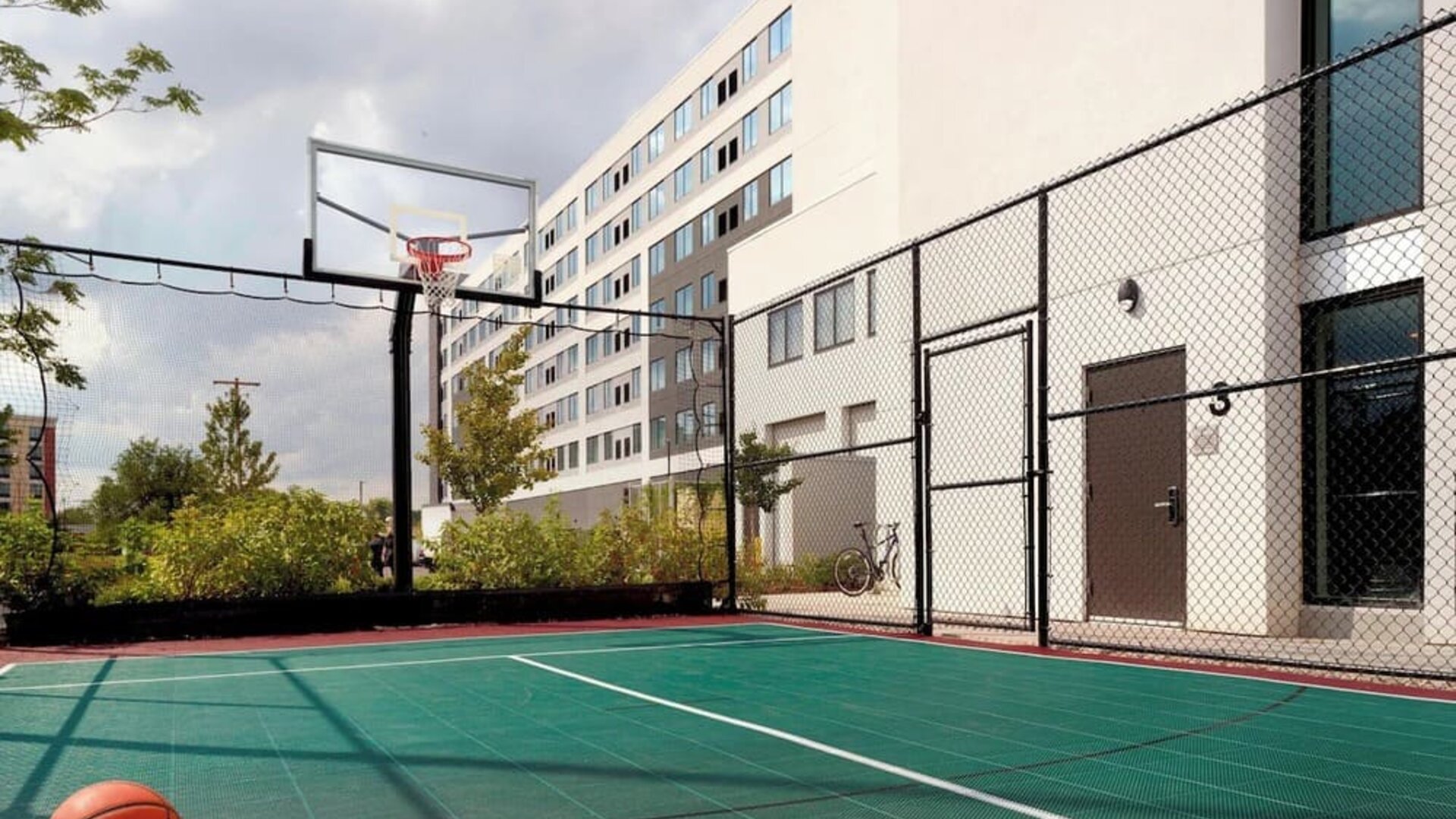 Basketball court available at Residence Inn Columbus.