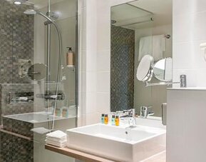 Best Western Plus Paris Saclay