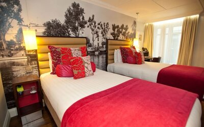 Day use twin room at Indigo London-Paddington Hotel.