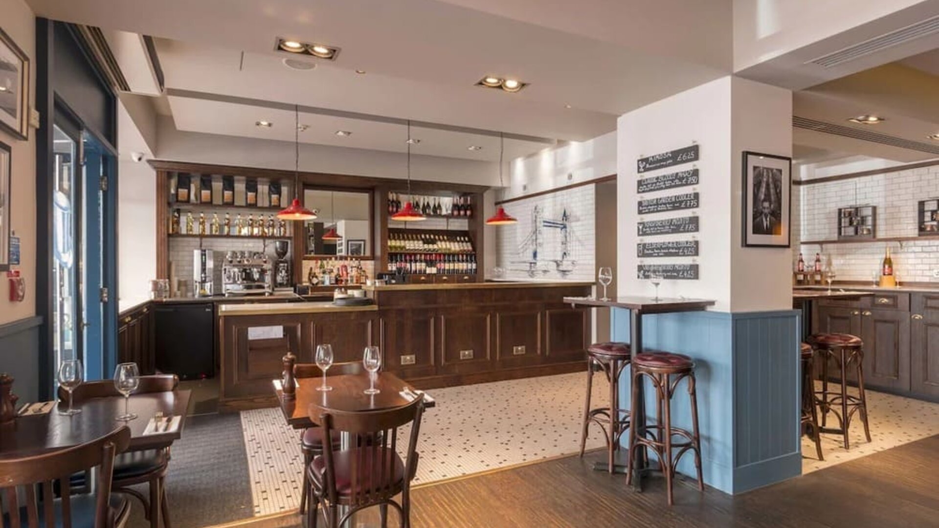 Hotel bar and dining area at Mercure London Hyde Park Hotel.