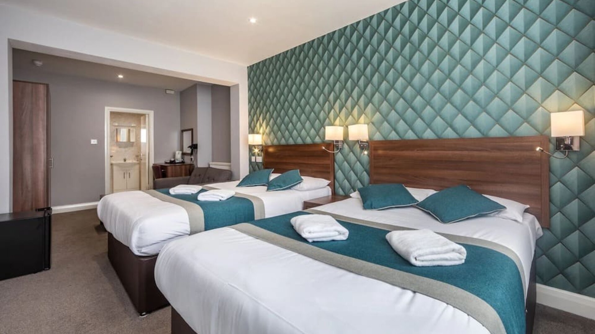 Day use twin room at King Solomon Hotel.