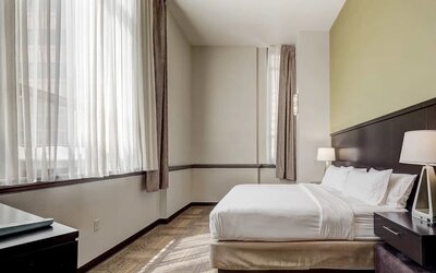 Day use room with natural light at Staybridge Suites Baltimore - Inner Harbor.
