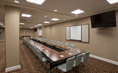 Meeting room at Staybridge Suites Baltimore - Inner Harbor.