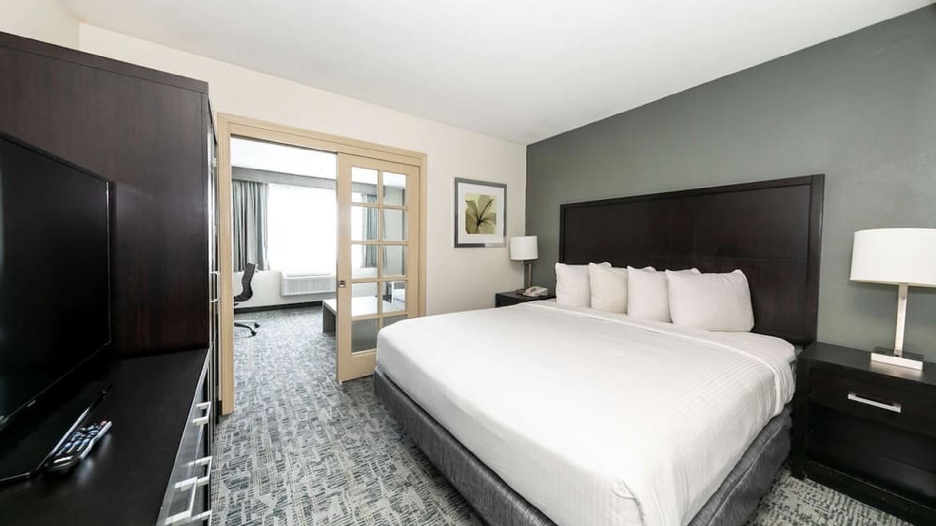 Day use room with living area at Best Western San Diego Zoo/SeaWorld Inn & Suites.