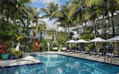 Stunning outdoor pool at Parrot Key Hotel & Villas.