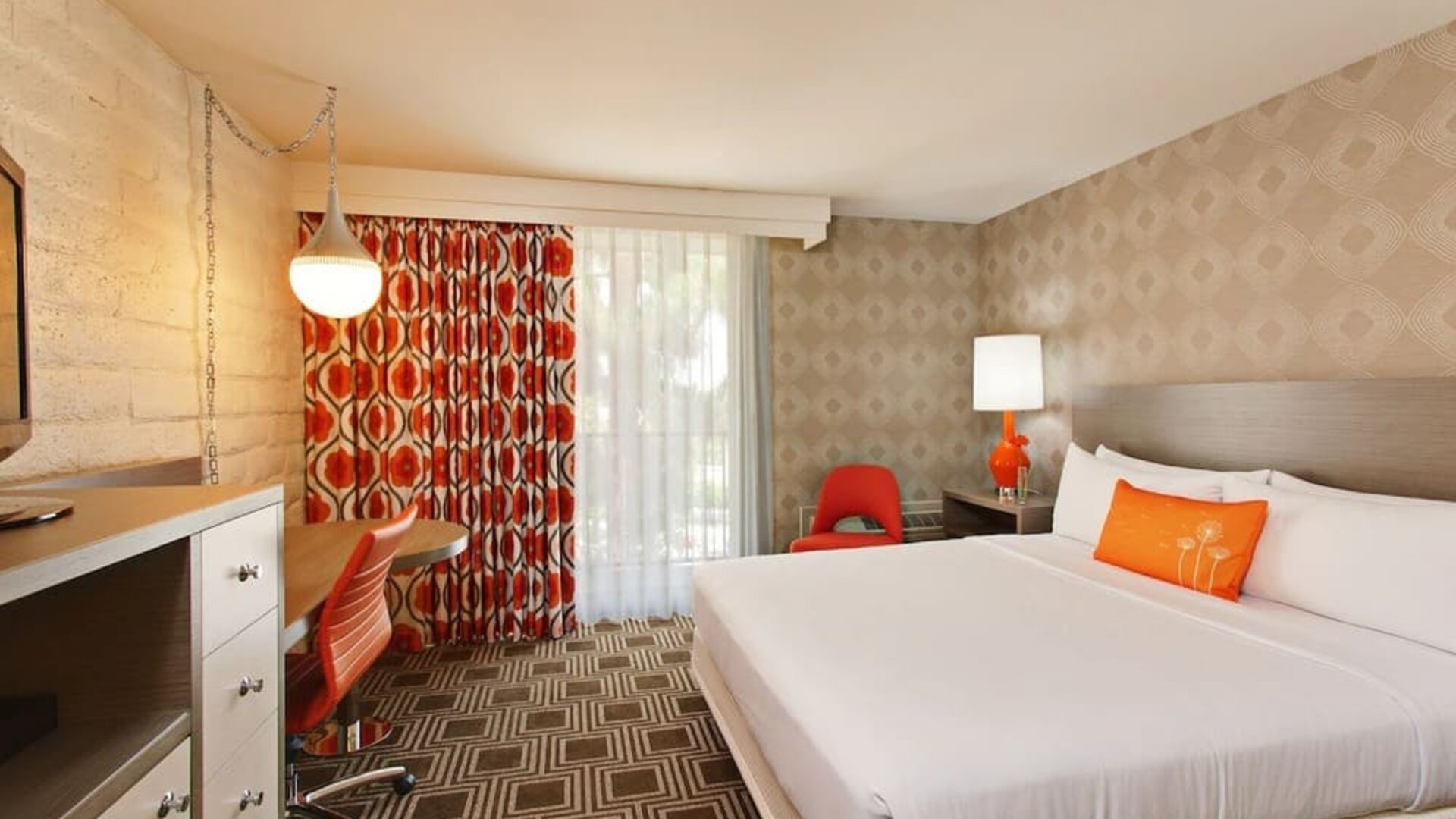 Day use room with work desk at The Garland.