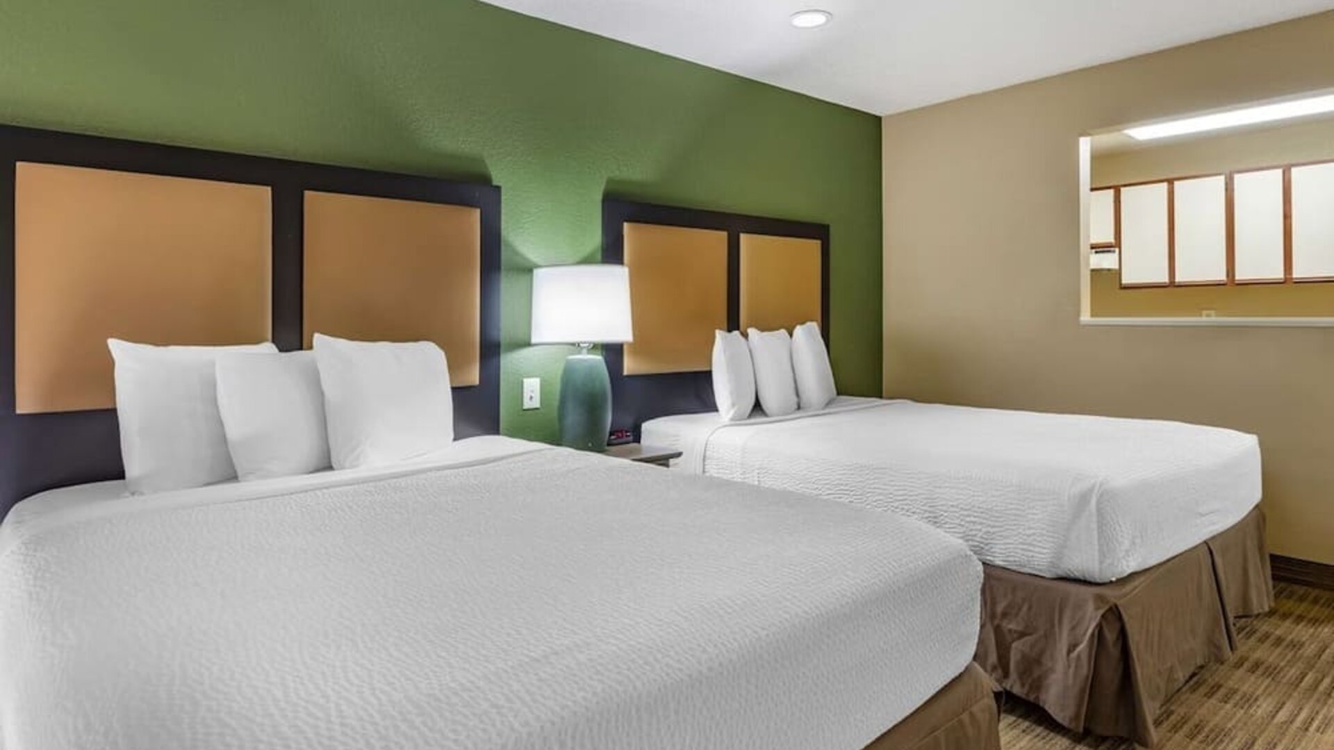 Queen beds at Extended Stay America.