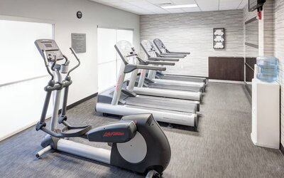 Fitness center at Courtyard By Marriott Hattiesburg.