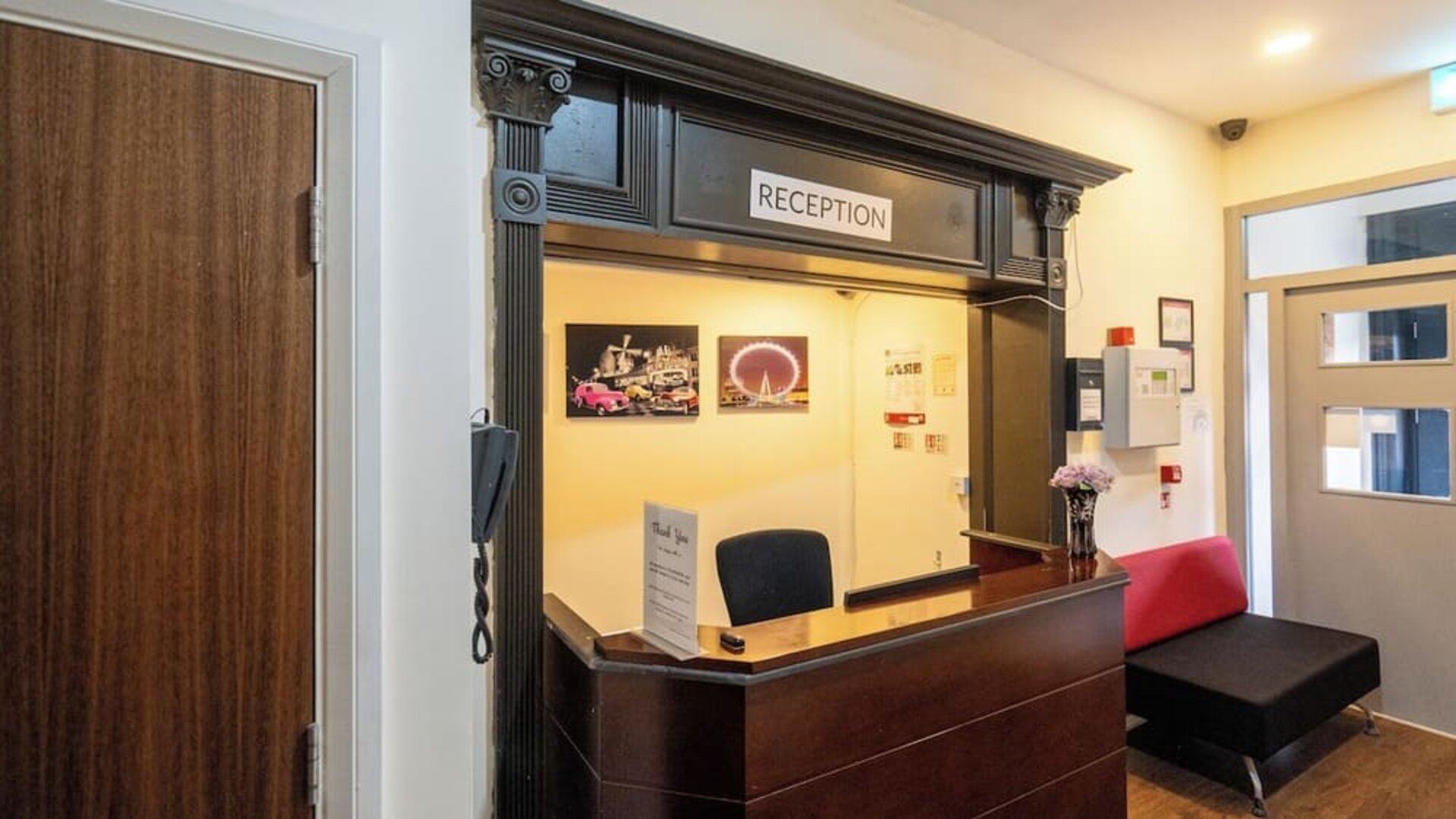 Reception and lounge area at Trivelles Seaforth Hotel.