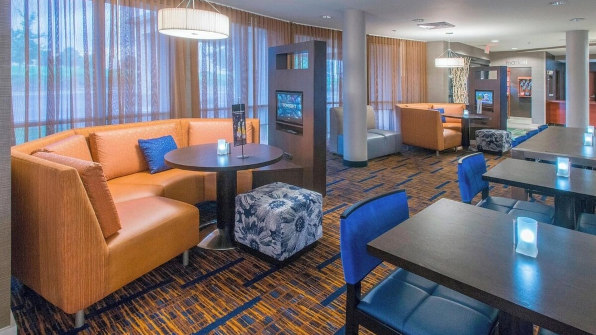 Media pods perfect for coworking at Courtyard By Marriott Montgomery Prattville.
