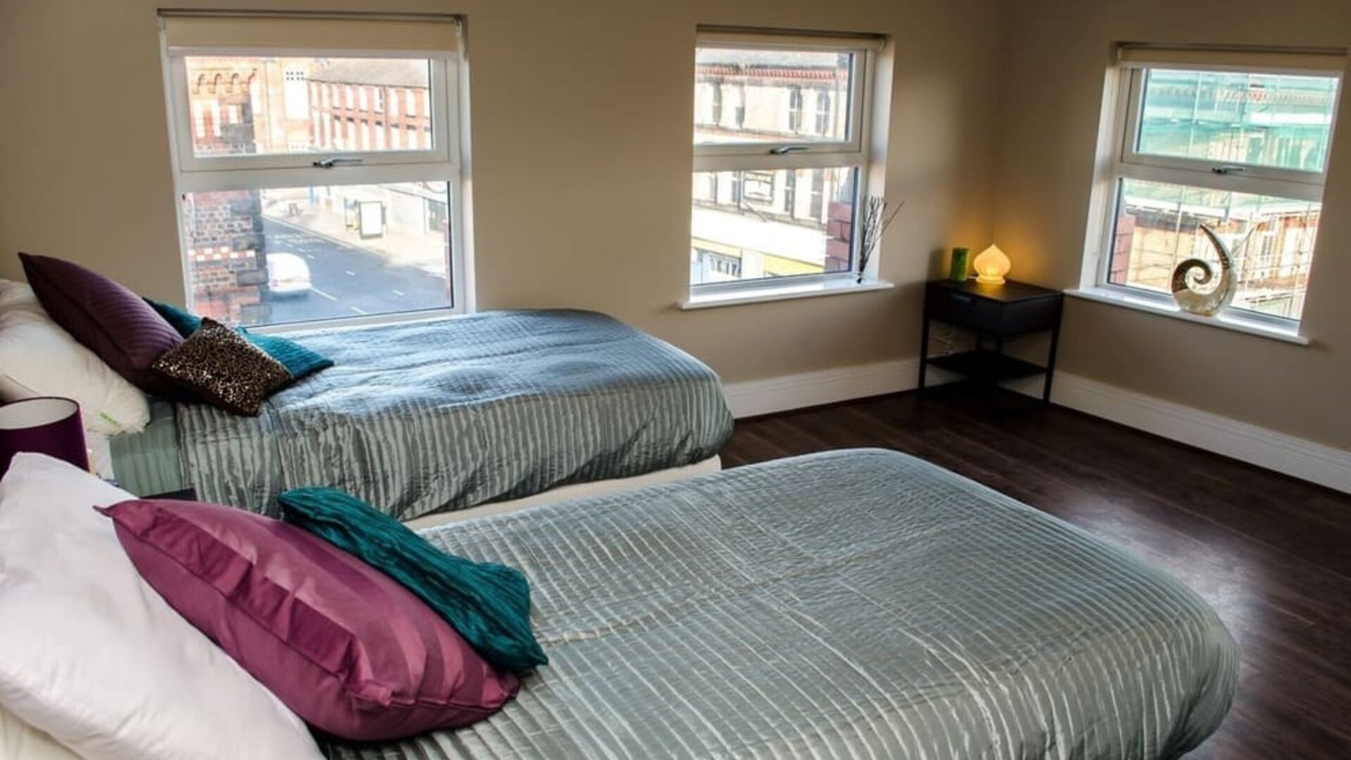 Bright and spacious day use twin room at Trivelles Liverpool Hotel.