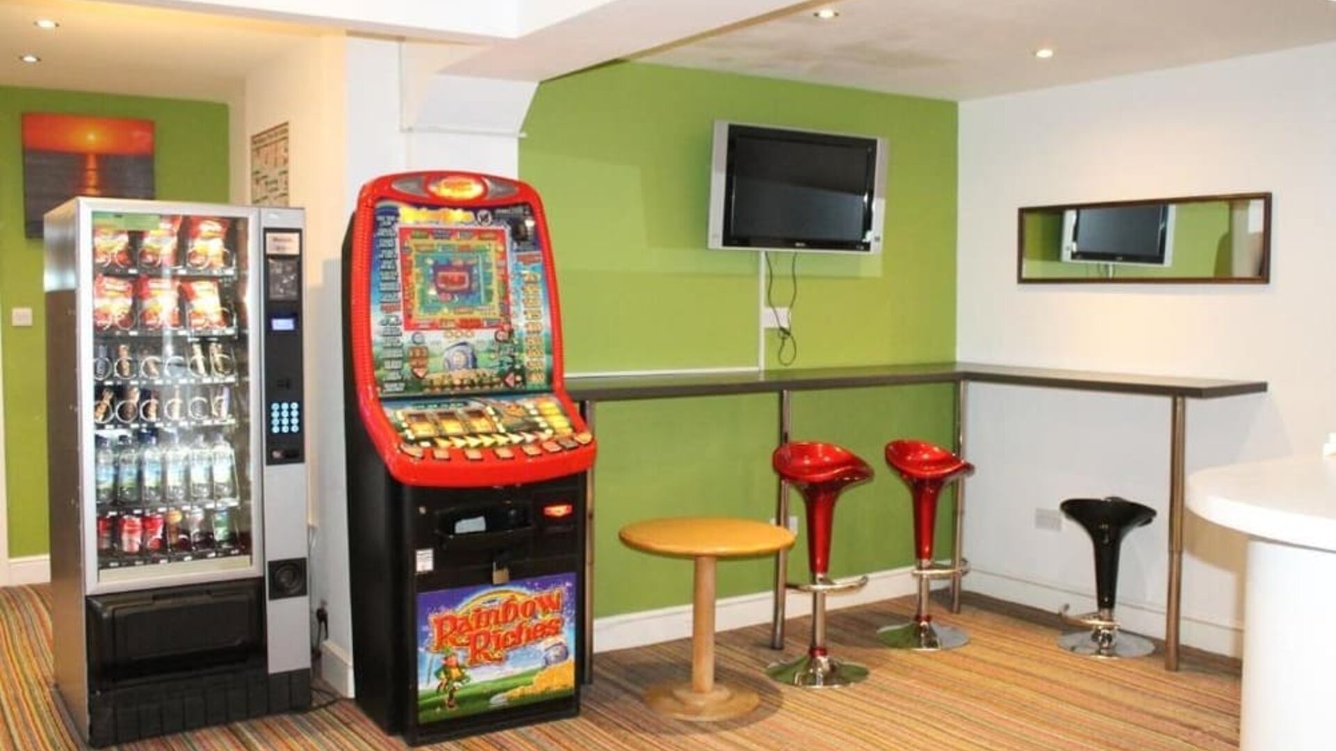 Lounge area at Euro Wembley - Elm Hotel.