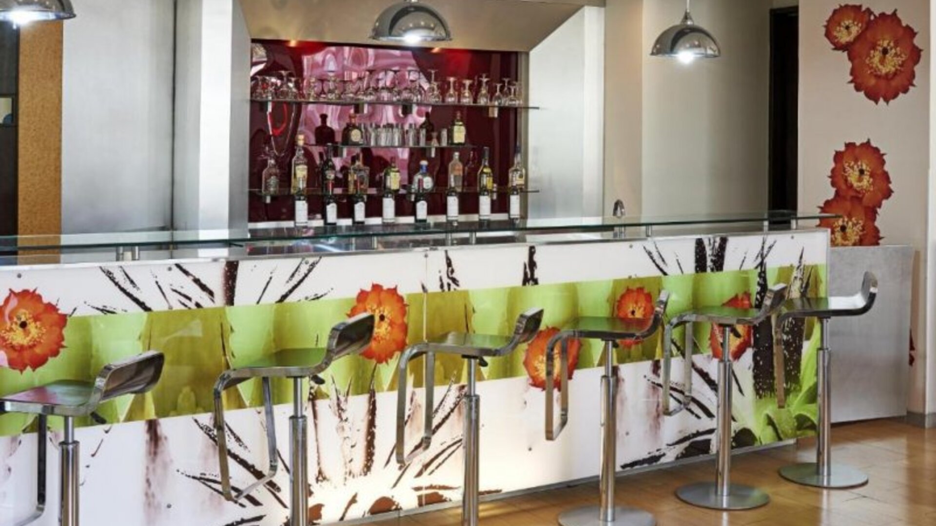 Ibis Monterrey Valle