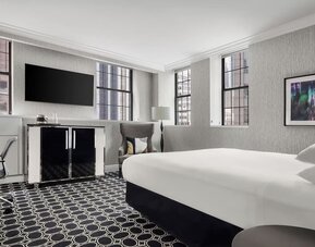 Romantic king room at The Muse New York.