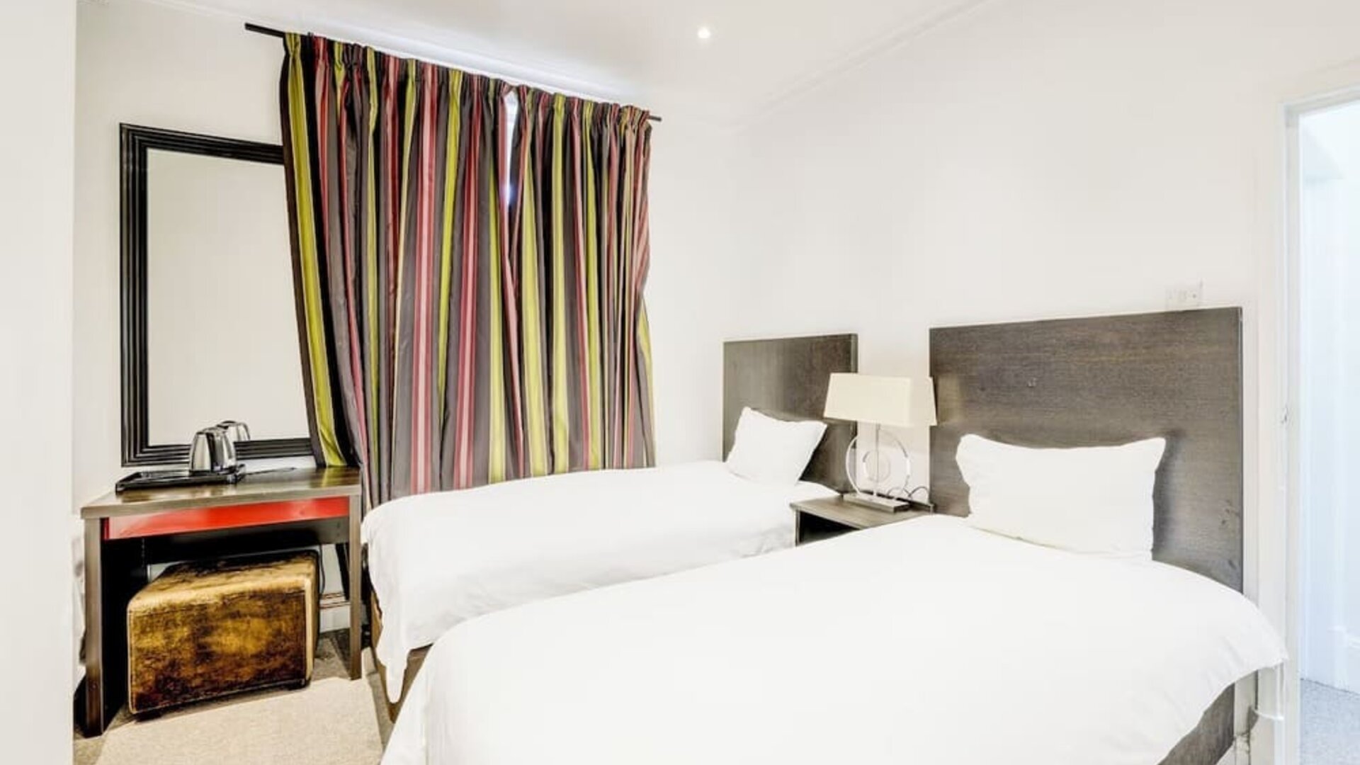 Day use twin room at London Shelton Hotel.