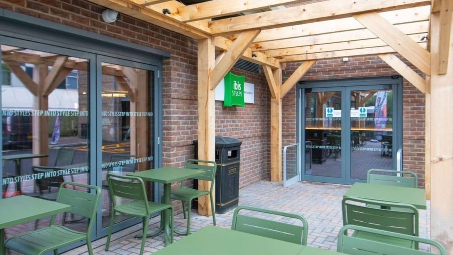 Terrace with seating at Ibis London Gatwick Airport Hotel.