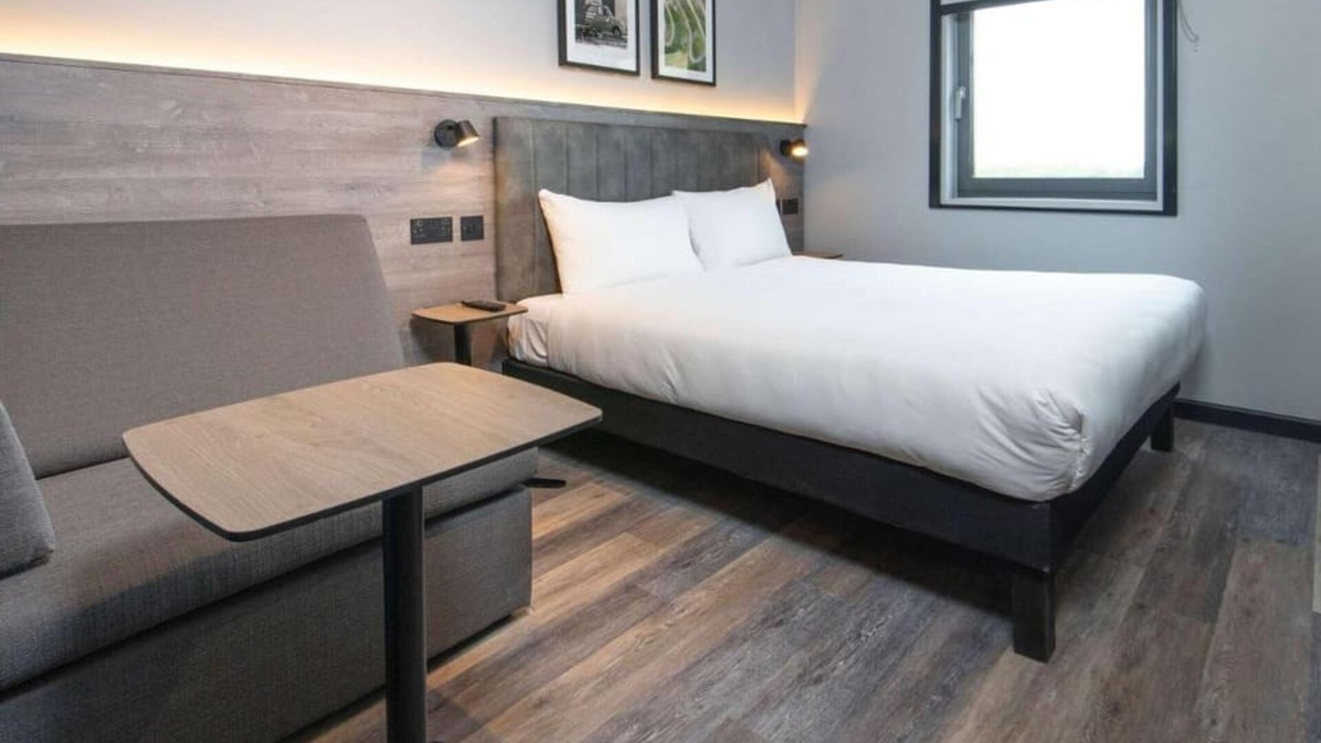 Day use room at Ibis London Gatwick Airport Hotel.