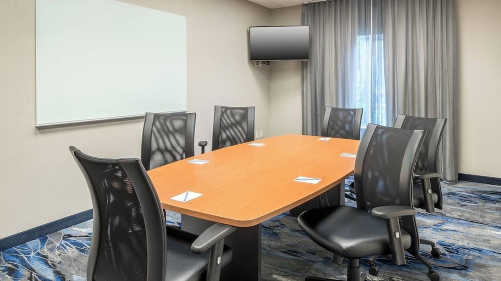 Meeting room at Fairfield Inn & Suites Kansas City Overland Park.