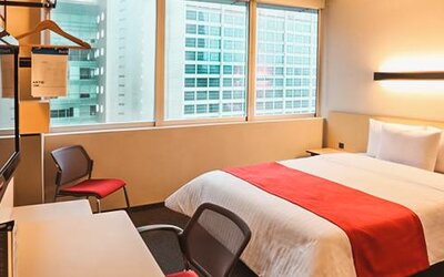 City Express Plus Patio Universidad