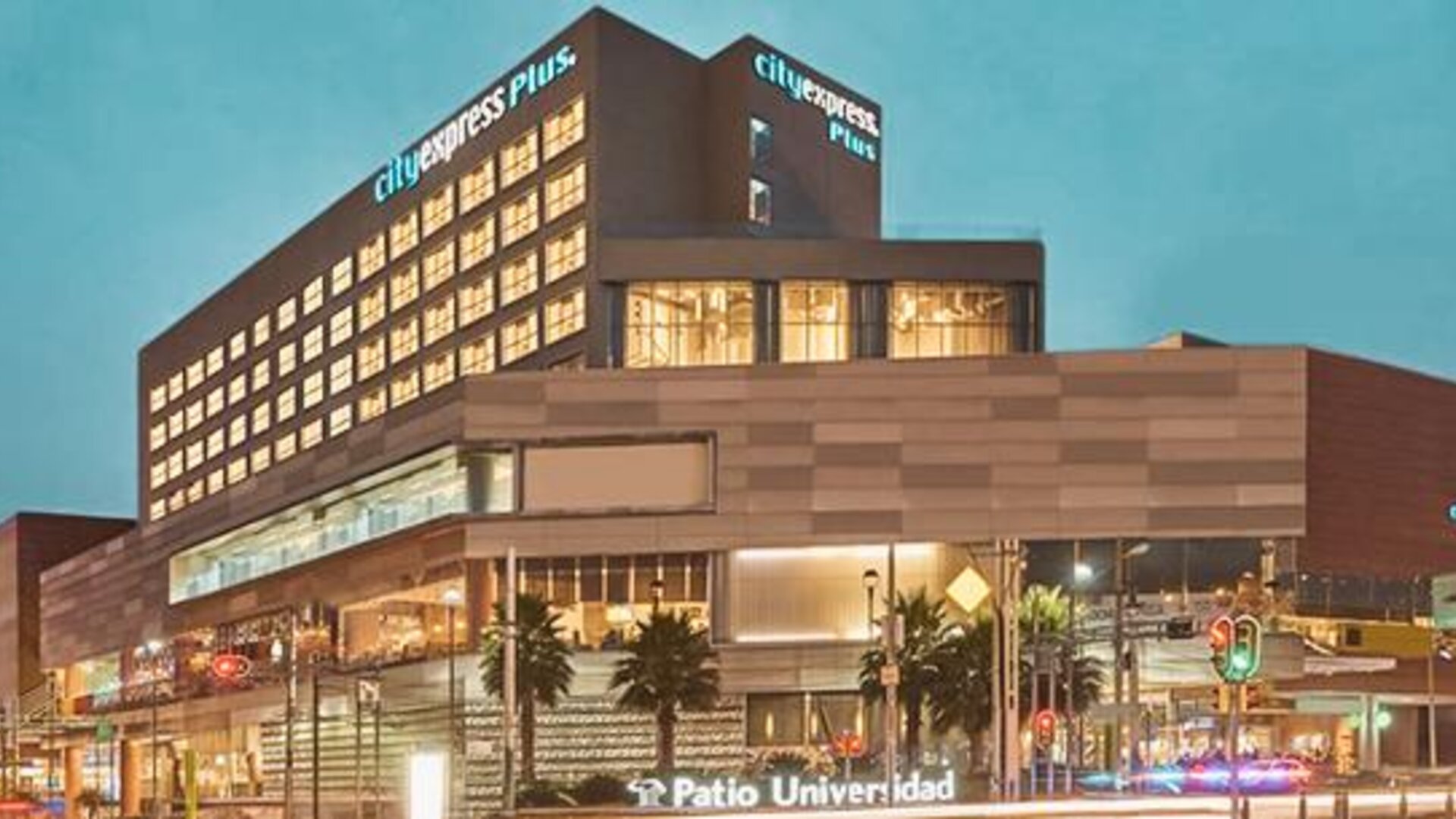 City Express Plus Patio Universidad