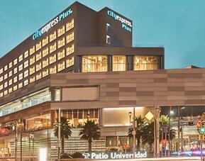 City Express Plus Patio Universidad