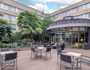 Outdoor terrace at DoubleTree By Hilton Paris Bougival.