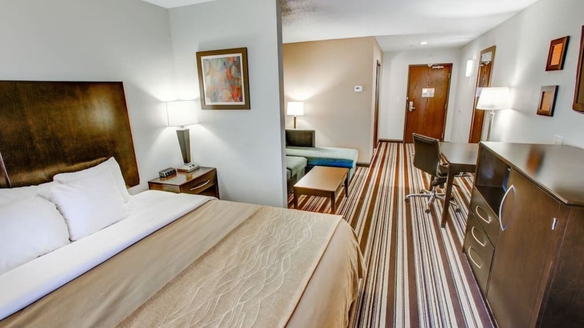 Day use room with living area at Comfort Inn & Suites Triadelphia.