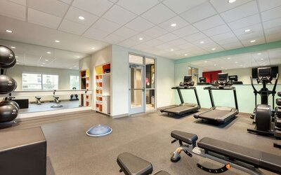 Fitness center at Tru By Hilton Wichita Northeast.
