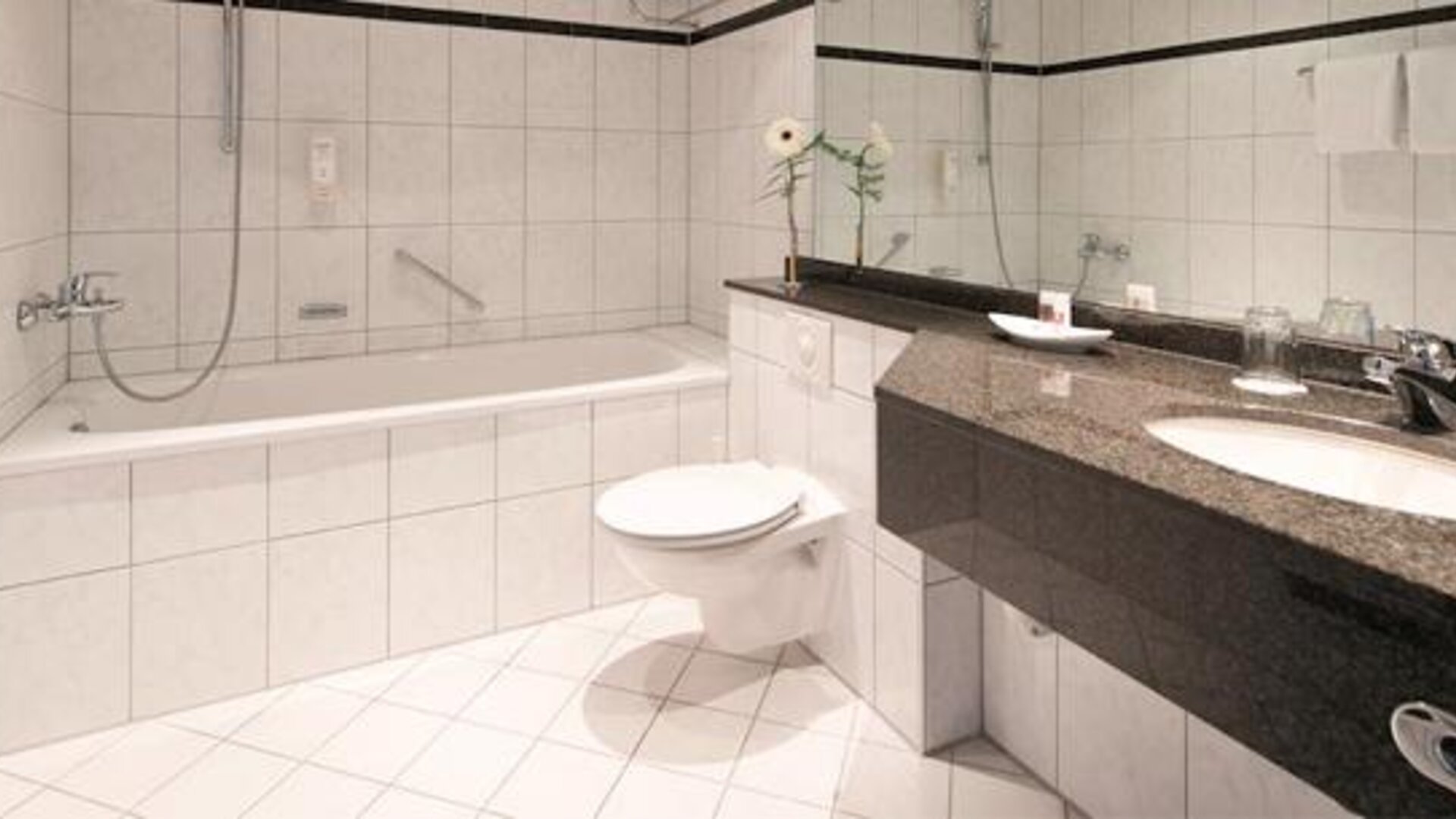 Hotel Leonardo Köln Bonn Airport