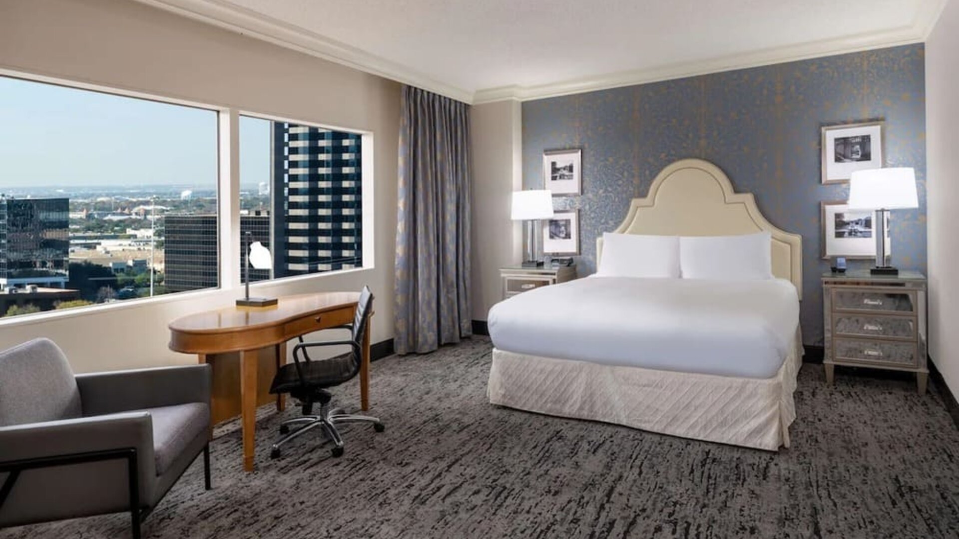 Day room with work desk at Hilton Dallas Lincoln Centre.