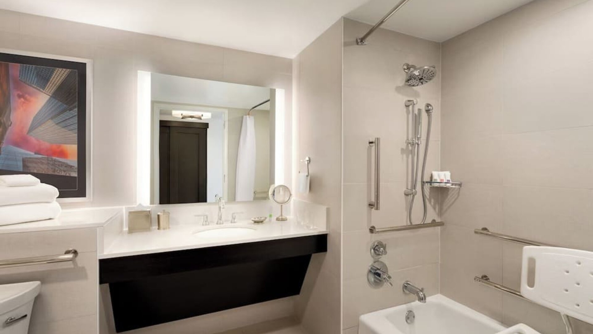 Guest bathroom at Swissotel Chicago.