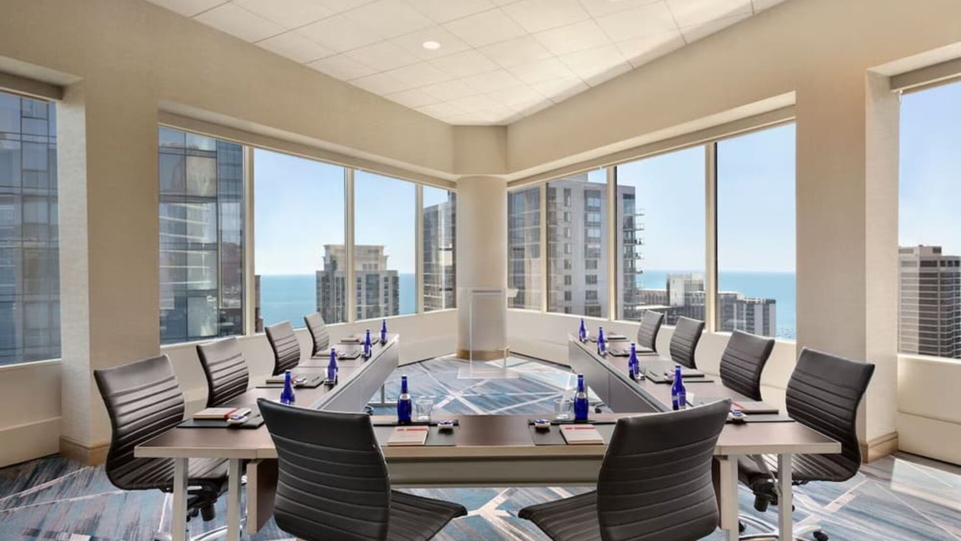 Meeting room at Swissotel Chicago.