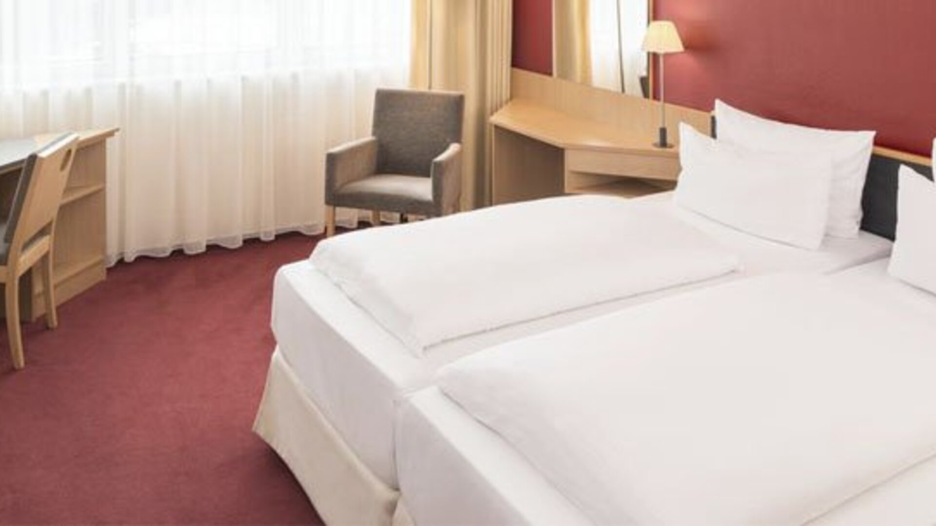 NH Dresden Neustadt Hotel