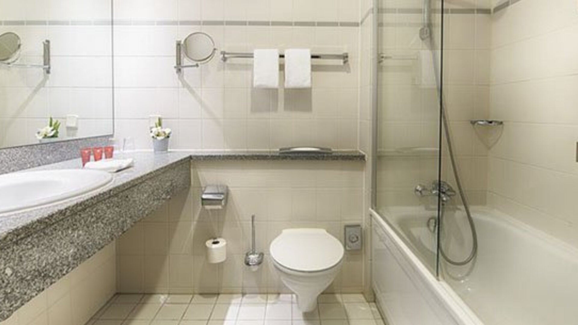 Hotel Leonardo Düsseldorf City Center