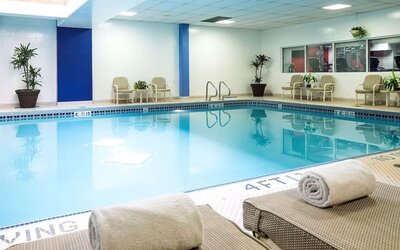 Refreshing indoor pool at Hilton Chicago-Northbrook.