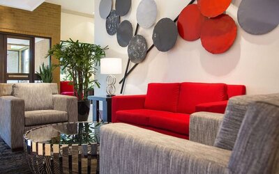 Lobby and coworking lounge at Hilton Chicago-Northbrook.