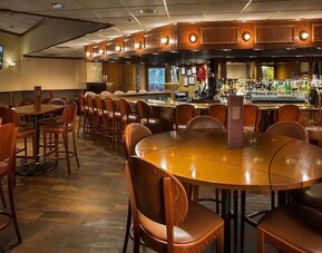 Hotel bar at Hilton Chicago-Northbrook.