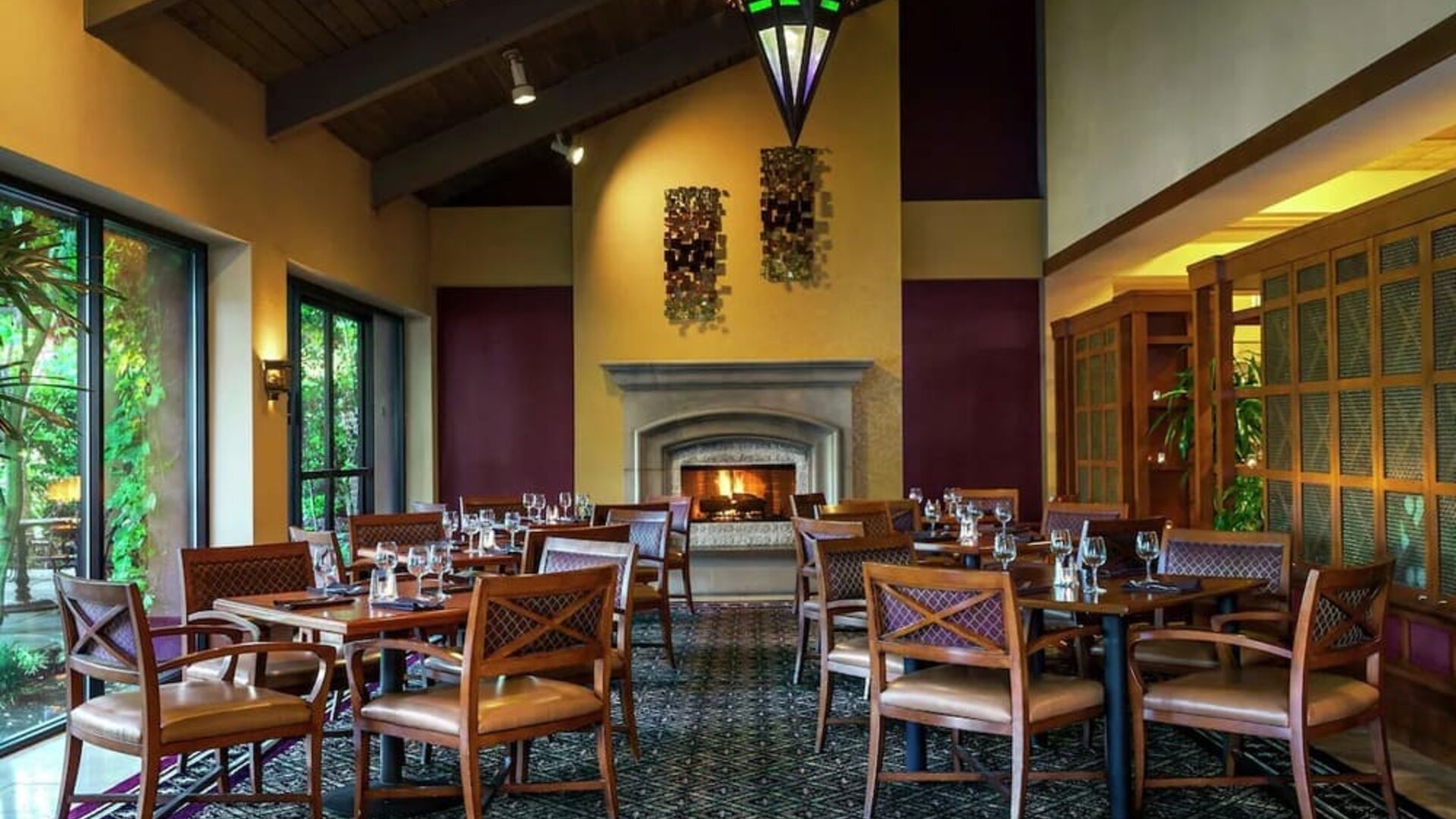 Hotel bar at DoubleTree By Hilton Sonoma Wine Country.