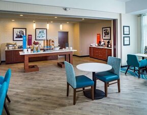Breakfast area perfect for coworking at Hampton Inn Atlantic City Absecon, NJ.