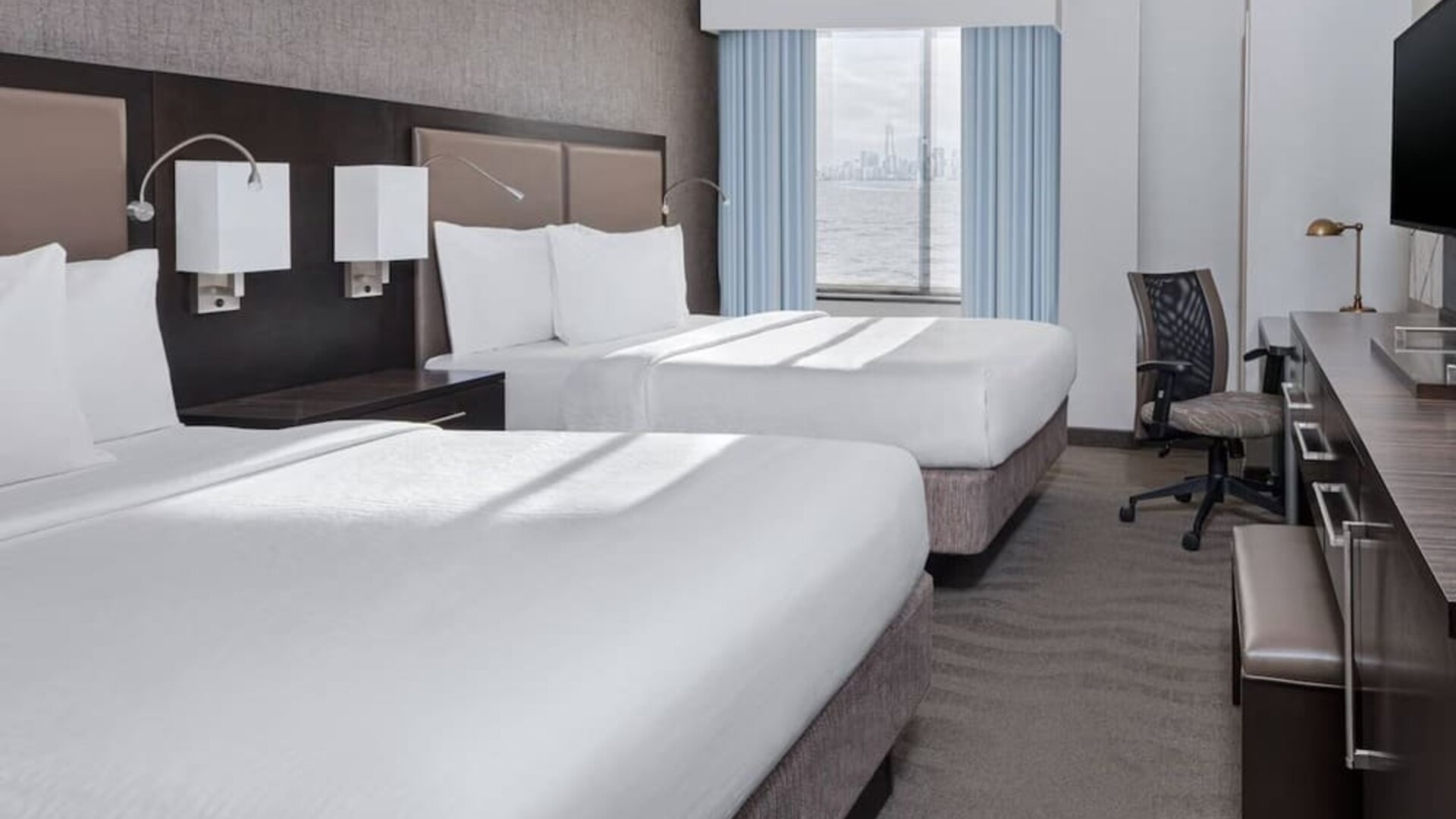 Day use twin room with workdesk at Fairfield Inn & Suites By Marriott New York Staten Island.