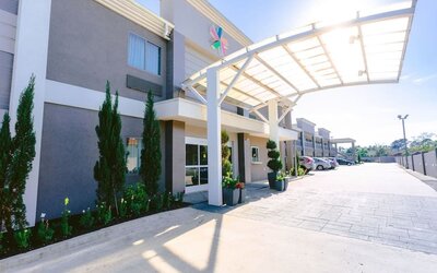 Parking area at Express Inn - Spring.