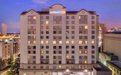 Exterior view of Sonesta ES Suites San Antonio Downtown Alamo Plaza.