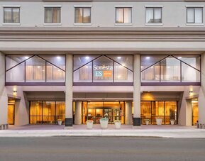 Entrance at Sonesta ES Suites San Antonio Downtown Alamo Plaza.