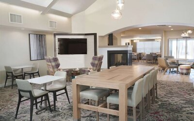 Lobby lounge with comfortable seating at Sonesta ES Suites Fort Worth Fossil Creek.