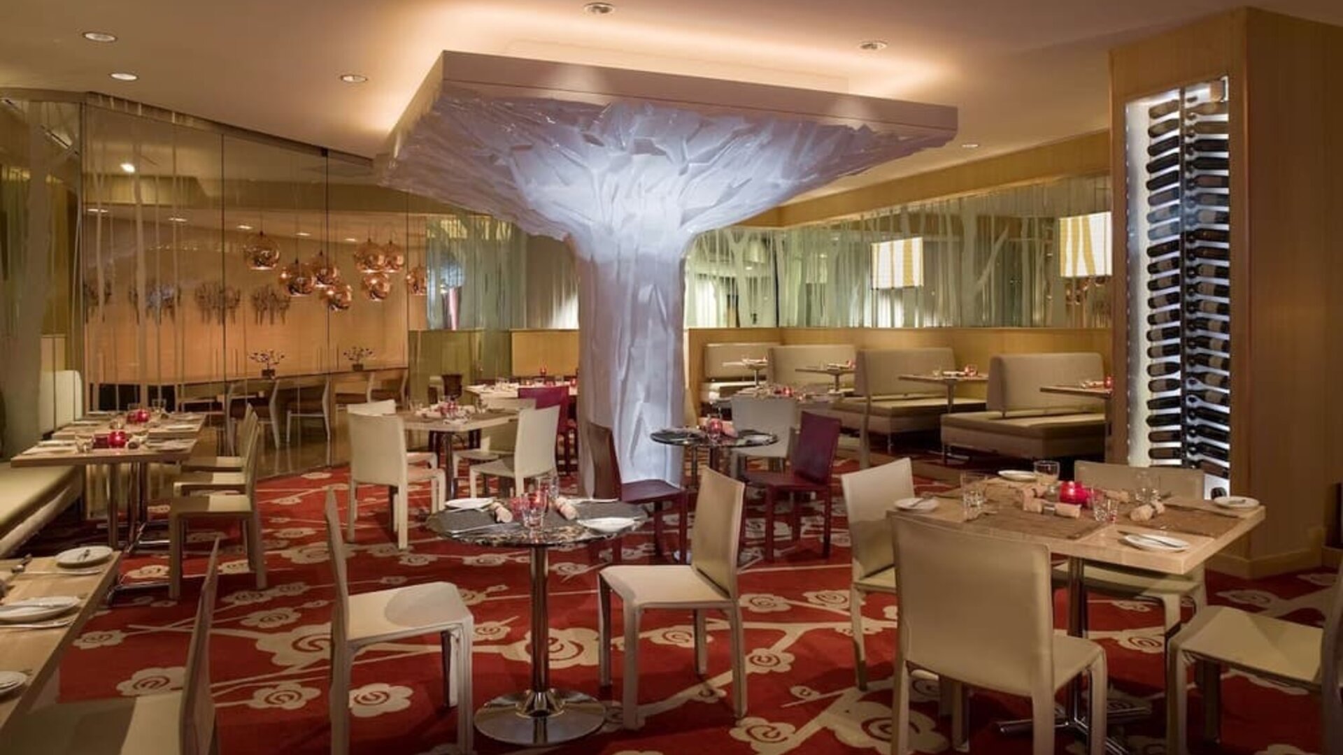 Dining area at Hyatt Regency New Brunswick.