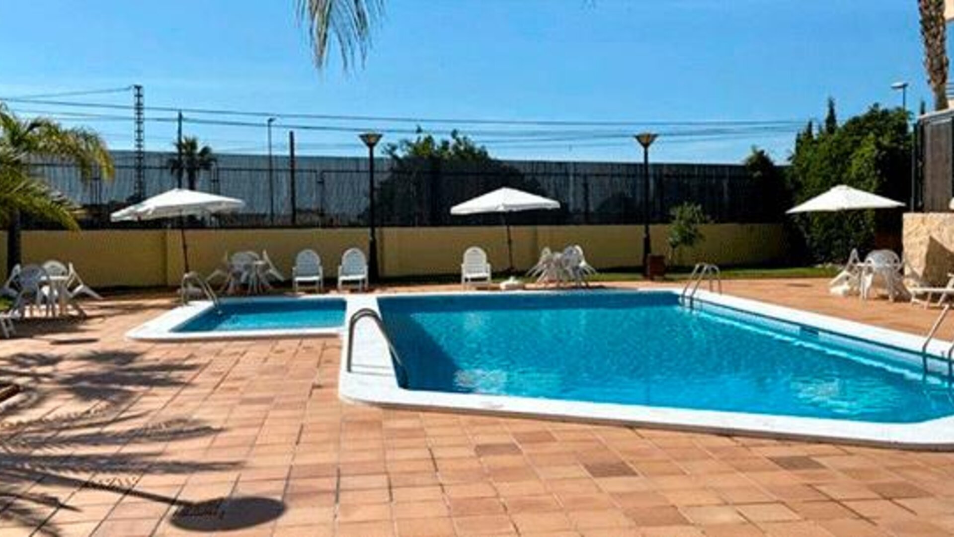 Hospedium Hotel Abril